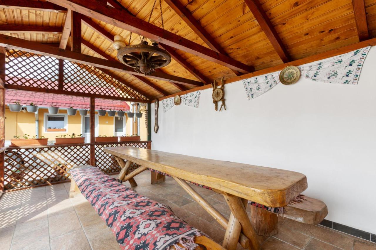 Casa Rasnoveana Exteriér fotografie